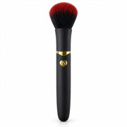A black and red makeup brush is displayed with measurements indicating a length of 15 cm and a brush head width of 3 cm.